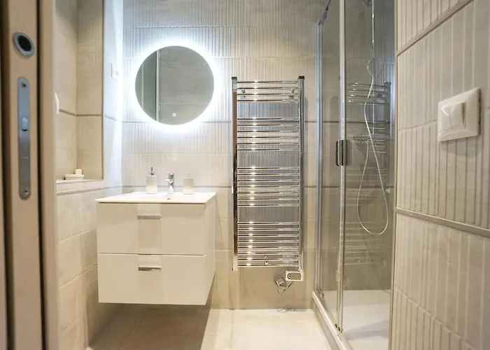 Modern Duplex Close To The Eiffel Tower Apartment