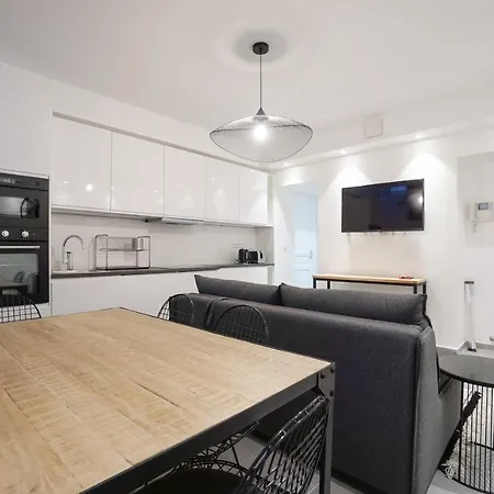 Modern Duplex Close To The Eiffel Tower Appartement Parijs