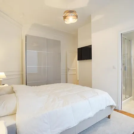 公寓 Modern Duplex Close To The Eiffel Tower 巴黎